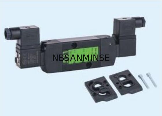 NAMUR 장소 타입 이중 코일 공기 전압 밸브 0.2 - 1.0Mpa 압력 IP65 방수